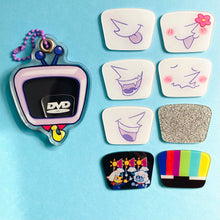 Load image into Gallery viewer, PRE ORDER Tenna Face-changing keychain