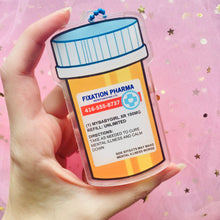 Load image into Gallery viewer, Pill Bottle Photoframe Keychain